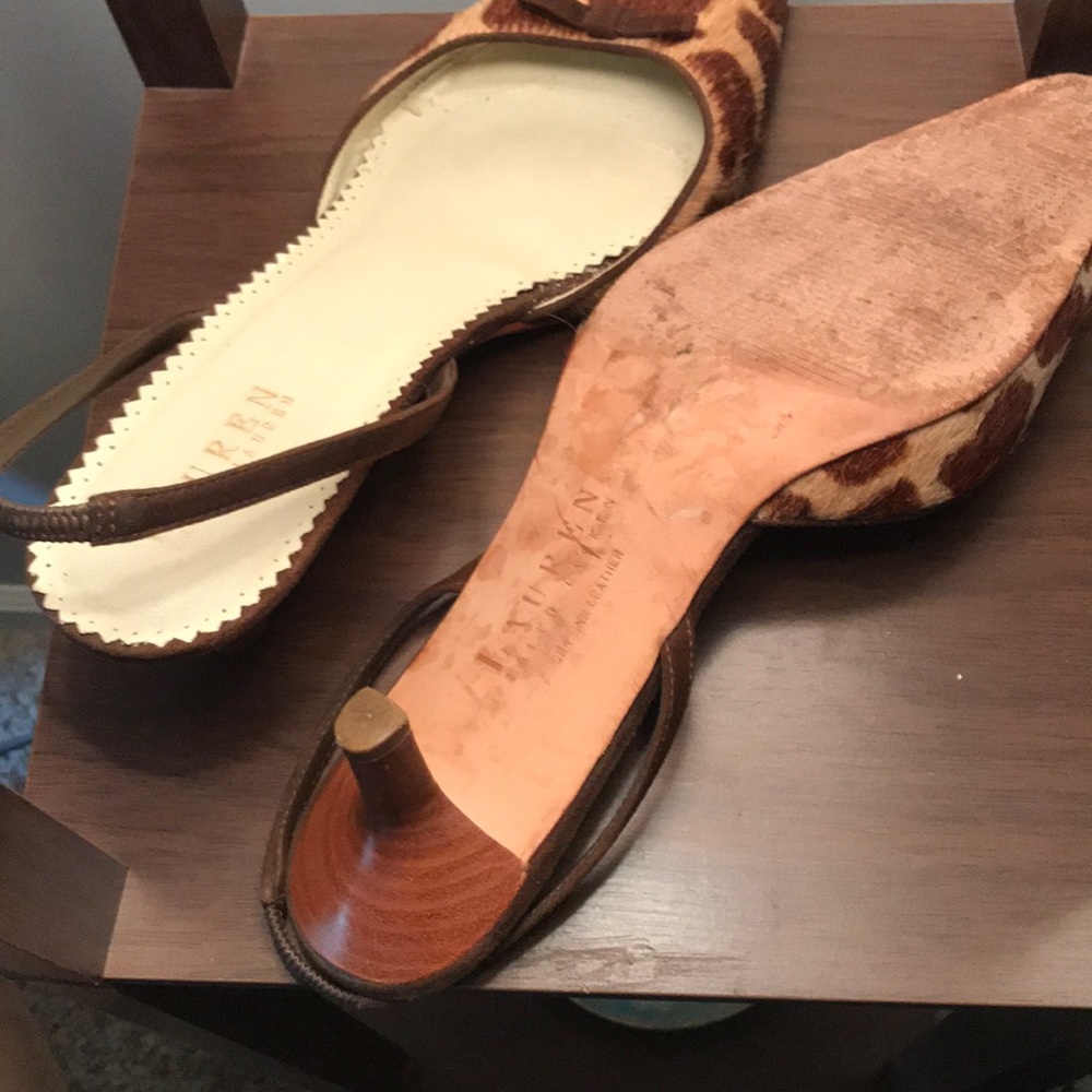 Shoes - Picture 4 of 5